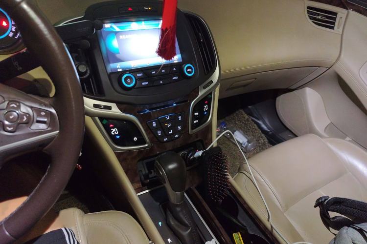 Used Buick LaCrosse 2013 2.4L SIDI Leading Comfort Version
