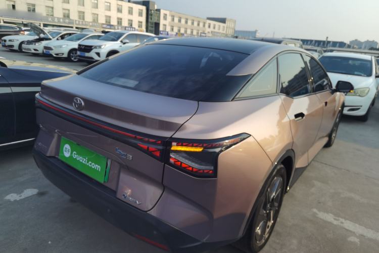 Used Toyota bZ3 2023 616 km Long-Range Premium