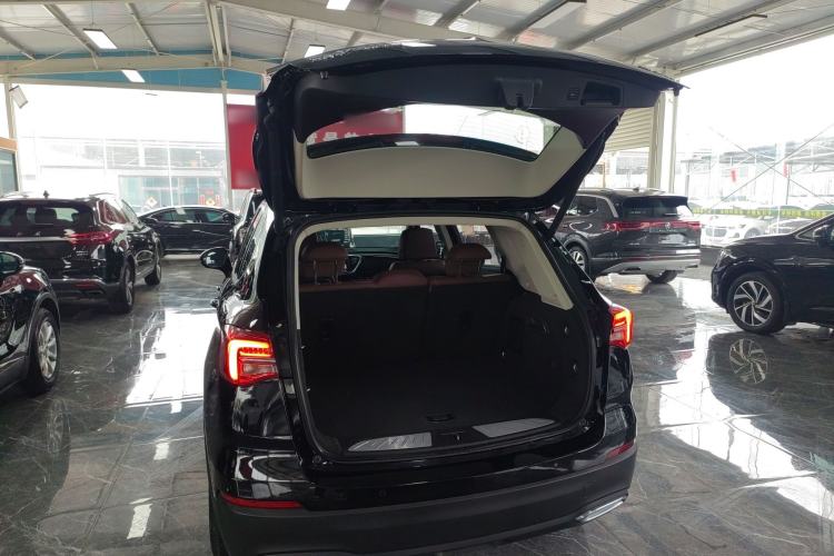 Used Buick Envision 2020 20T Two-Wheel Drive Luxury Model Trunk