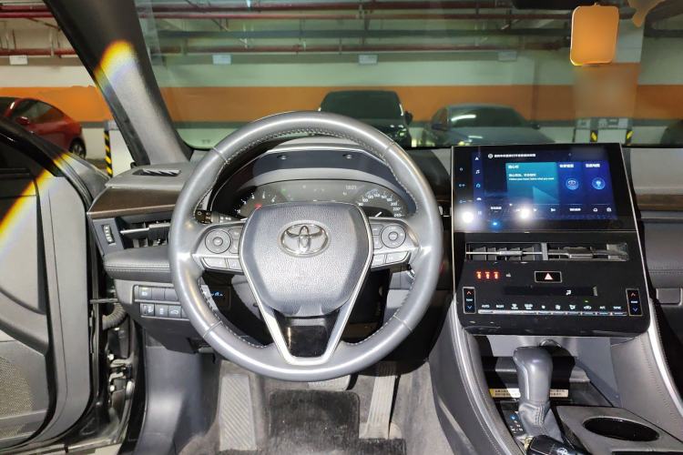 Used Toyota Avalon 2022 2.0L Luxury Edition