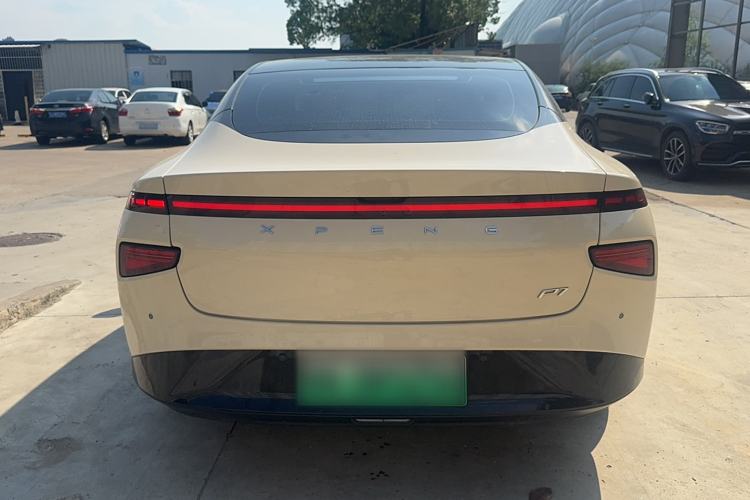 Used XPeng P7 2022 586E
