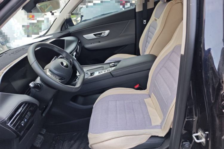 Used Dongfeng Aeolus Huge 2025 Mach Power 1.5T Premium Version