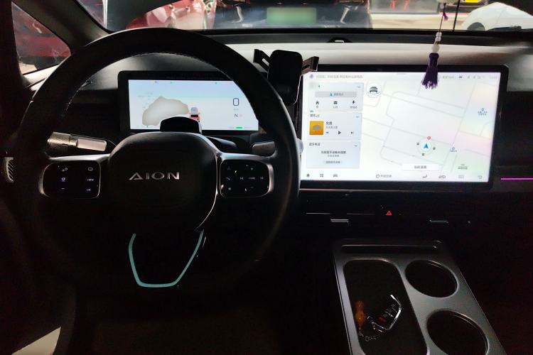 Used AION Y 2022 Plus 70 Tech Edition