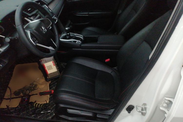 Used Honda Civic 2016 220TURBO Manual Luxury Edition Left Front Seat