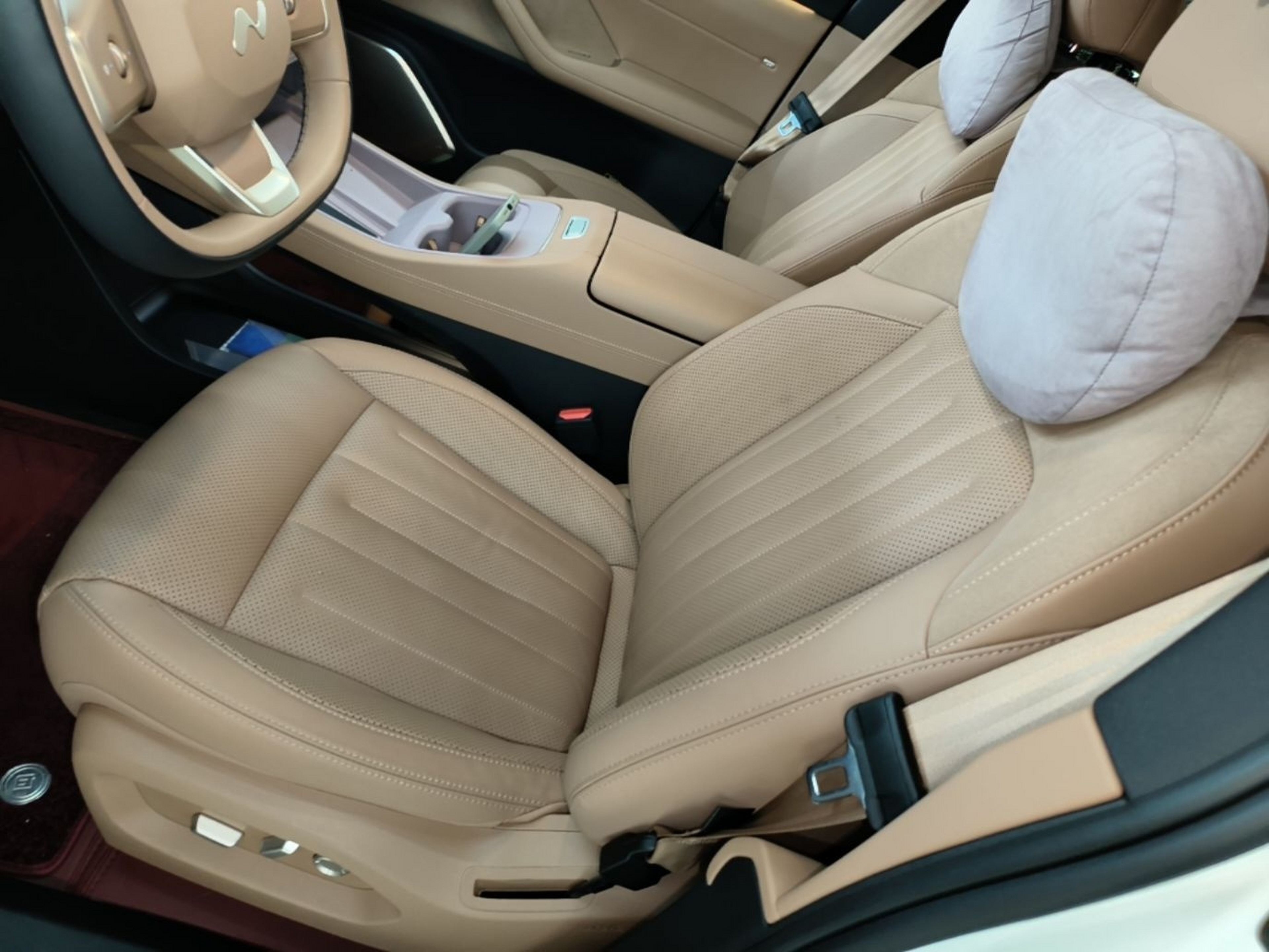 Interior delantero