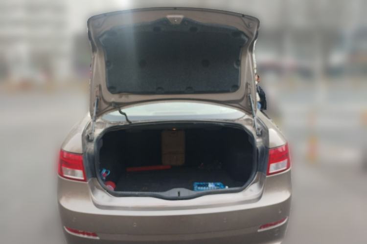 Used GAC Trumpchi GA5 2011 2.0L Manual Elite Edition
