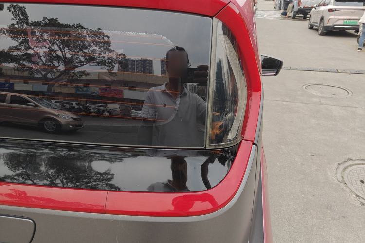 Used Baojun E200 2018 Intelligent Driving Edition Right Rear Taillight