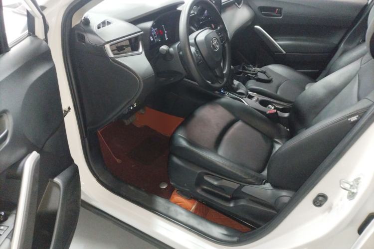 Used Toyota Corolla Cross 2023 2.0L Elite Edition Driver Seat