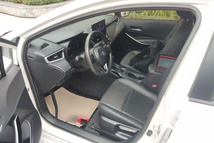 Used Toyota Corolla 2024 1.8L Smart Electric Hybrid Dual-Engine Elite Edition Left Front Seat