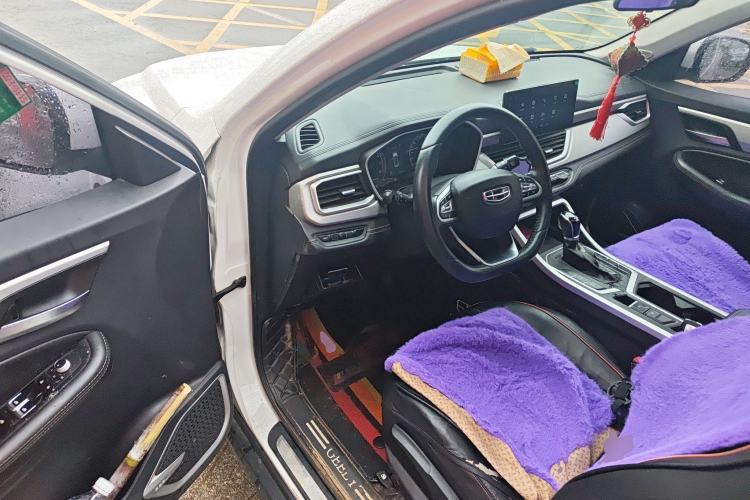 Used Geely Auto Vision X6 2020 1.4T CVT Luxury Edition