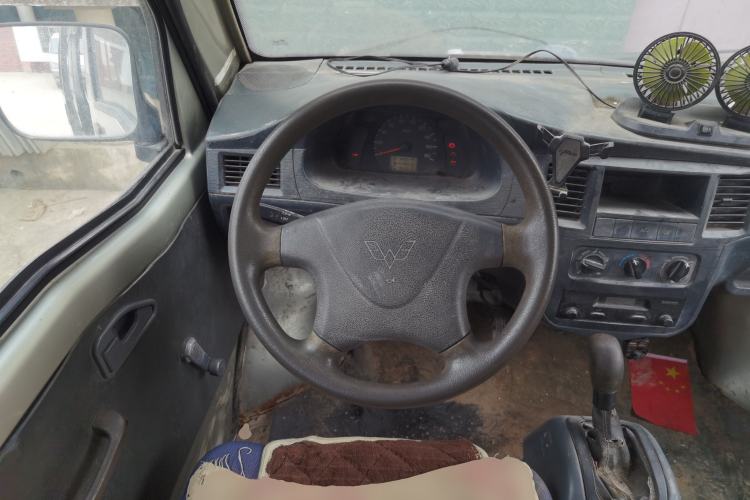 Used Wuling Zhiguang 2010 1.0L New Version Practical Edition with Short Body