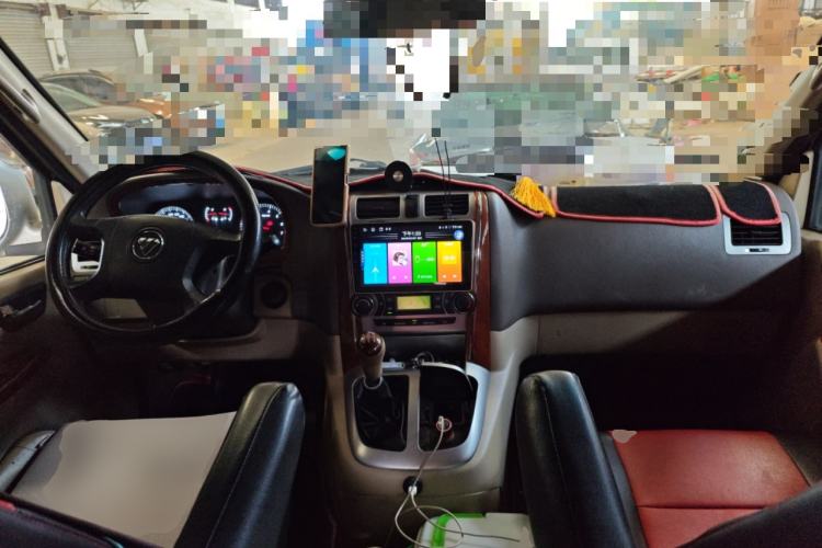 Used Foton Scenic G5 2023 2.0L Gasoline Commercial Version Passenger Van 7/9 Seats Model 1TZS
