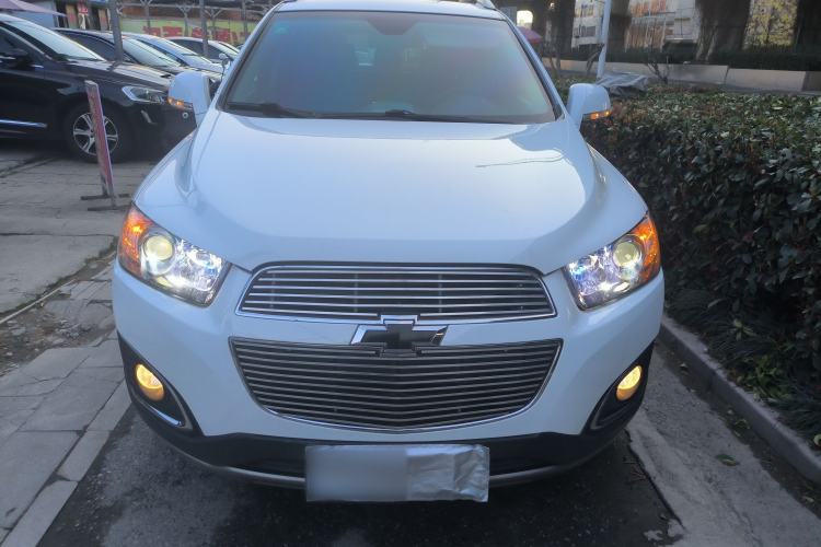 Used Chevrolet Captiva 2017 2.4L 4x4 Flagship Edition 7-Seater