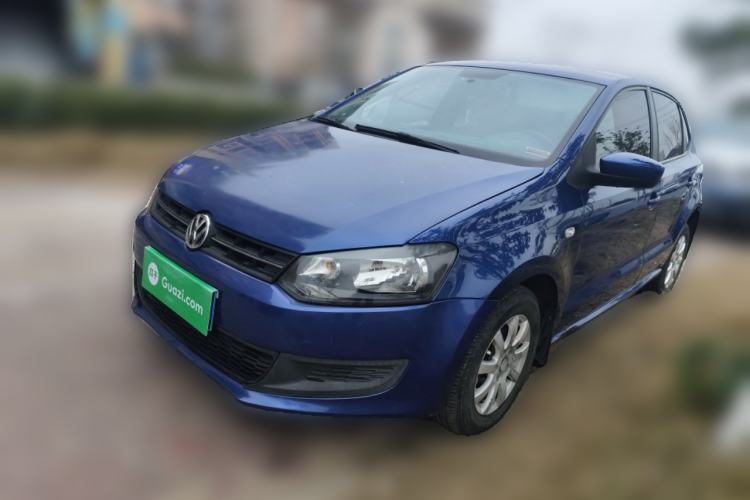 Used Volkswagen Polo 2013 1.4L Manual Fashion Edition