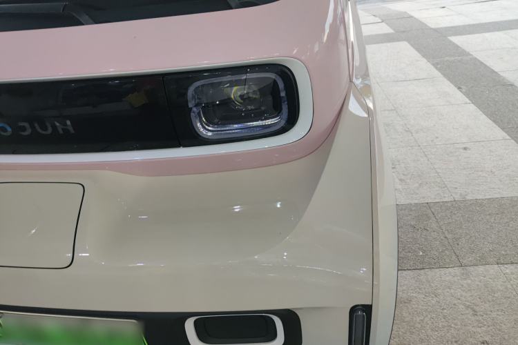 Used Baojun KiWi EV 2022 Artist Lite Edition Lithium Iron Phosphate