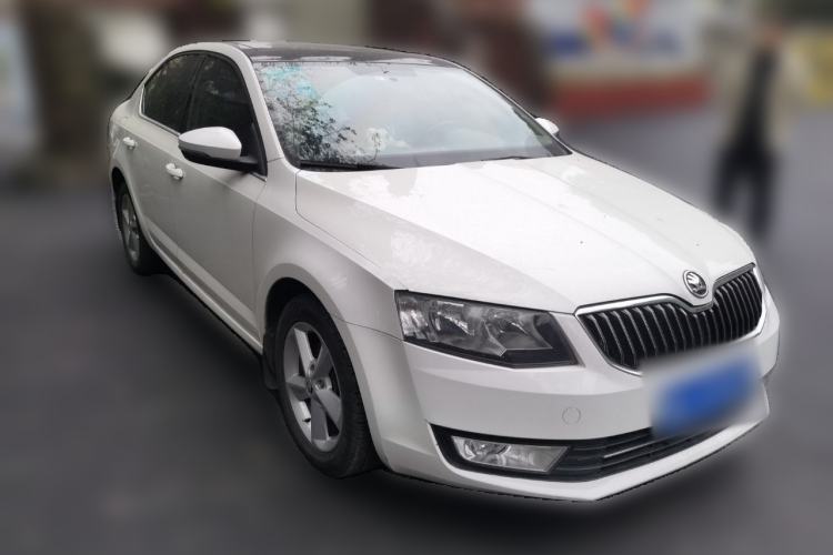 Used Skoda Octavia 2015 1.6L Manual Yijun Edition
