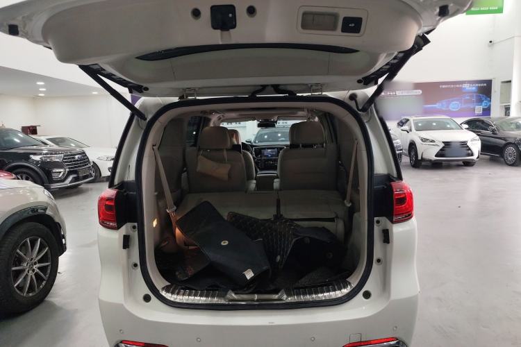 Used GAC Trumpchi M8 2018 320T Flagship Edition Trunk