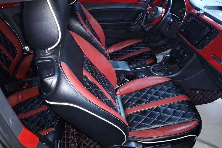 Used Volkswagen Beetle 2015 180TSI model Right Front Seat