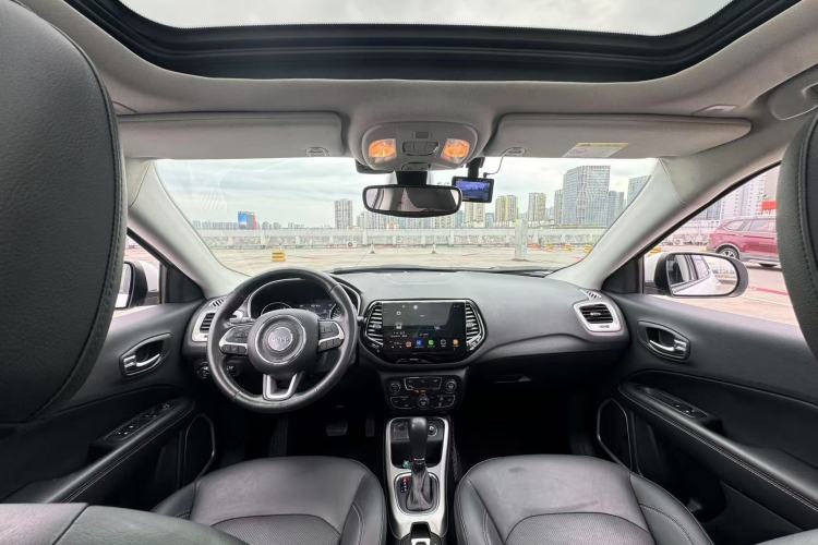 Used Jeep Compass 2017 200T Automatic Family Edition