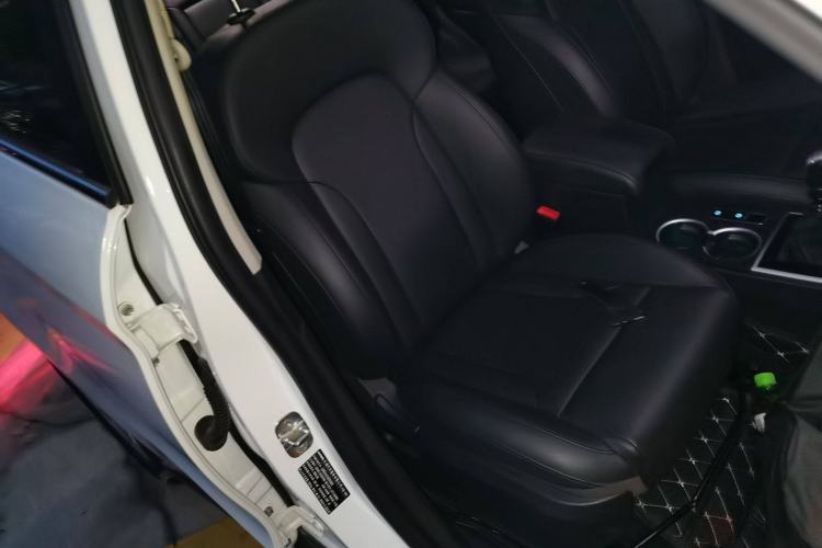 Used Haval H2 2016 Red-Label 1.5T Manual Two-Wheel Drive Luxury Model