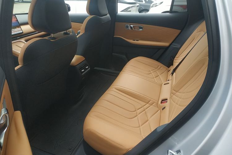 Used Geely Galaxy Galaxy Xingjian 7 EM-i 2025 120km Launch+ Version