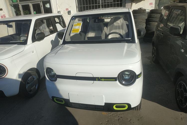 Used Geely Galaxy Panda 2025 210 km – Yuanqi Bear