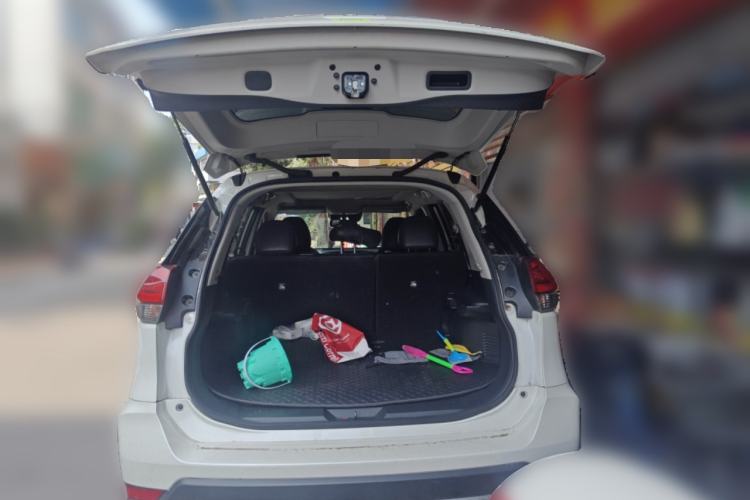 Used Nissan X-Trail 2022 Revised Version 2.0L Two-Wheel Drive Smart Connect Premium Edition
