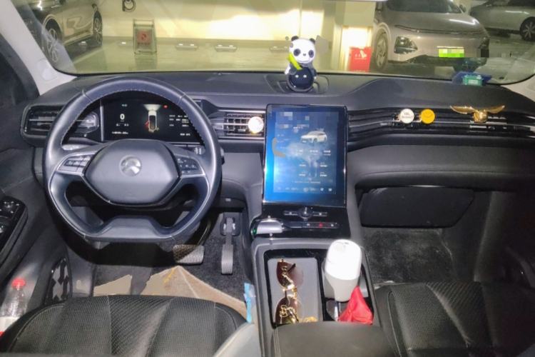 Used Nio ES8 2018 355 km Base Version 7-Seater Edition Center Console