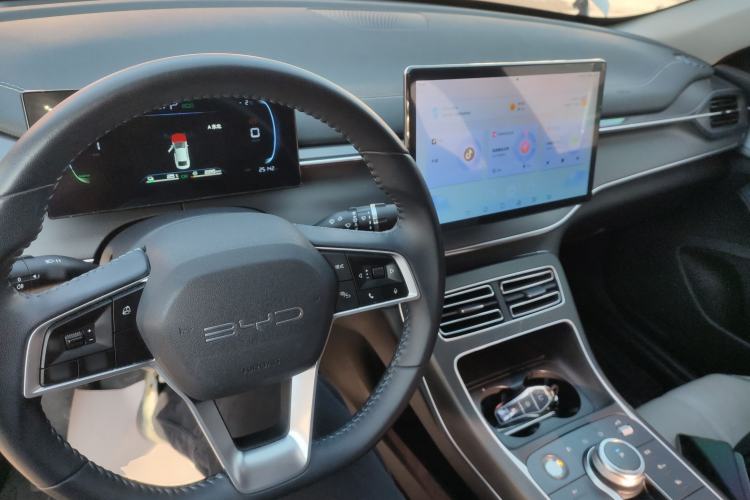 Used BYD Destroyer 05 2024 HONOR Edition DM-i 55KM Luxury Model
