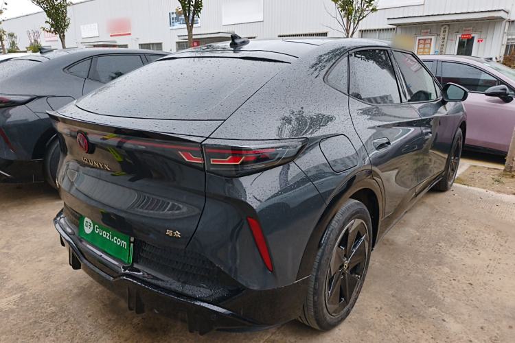 Used Volkswagen ID.UNYX 2024 Revised Pro Long-Range Version Rear Right 45 Deg