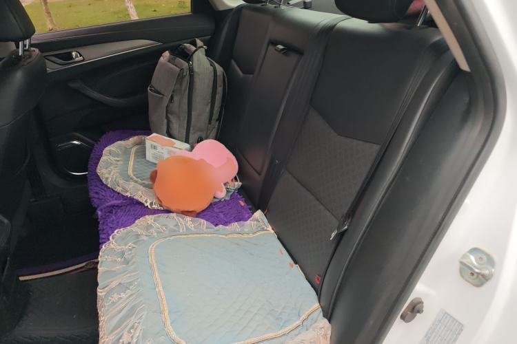 Used Changan Eado 2019 High-Energy Edition 1.6L GDI Manual Pioneer Model China VI Standard