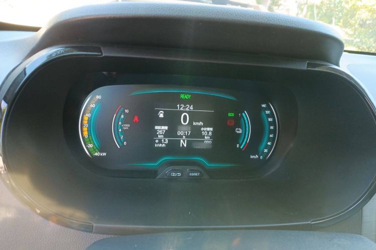 Used Chery New Energy Little Ant 2022 300 000 Yuan "Ant Fan" Edition "Extra Sweet" Version Lithium Iron Phosphate 29.2 kWh 30 kW 301 km