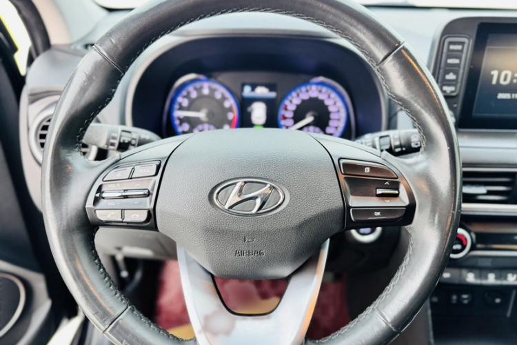 Used Hyundai ENCINO 2018 1.6T Dual-Clutch Zhilian Edition China V Standard Interior 2