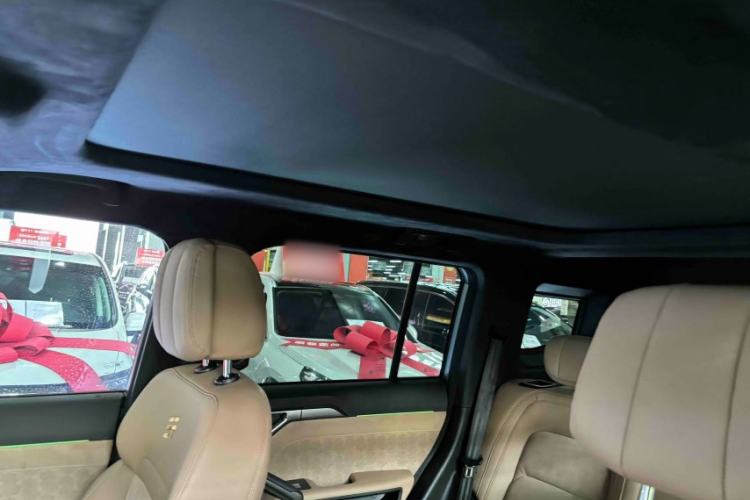 Used JETOUR Traveler 2023 2.0T All-Wheel Drive CrossPRO+ Interior 8