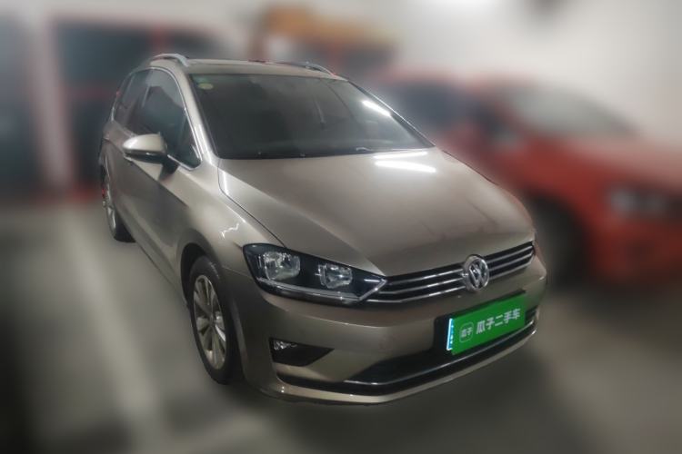 Used Volkswagen Golf Sportsvan 2018 230TSI Automatic Trend Edition Front Right 45 Deg