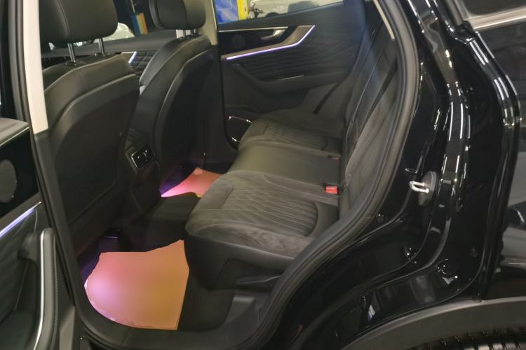 Used Hongqi HS5 2022 Revised Version 2.0T Smart Connect Flagship Edition
