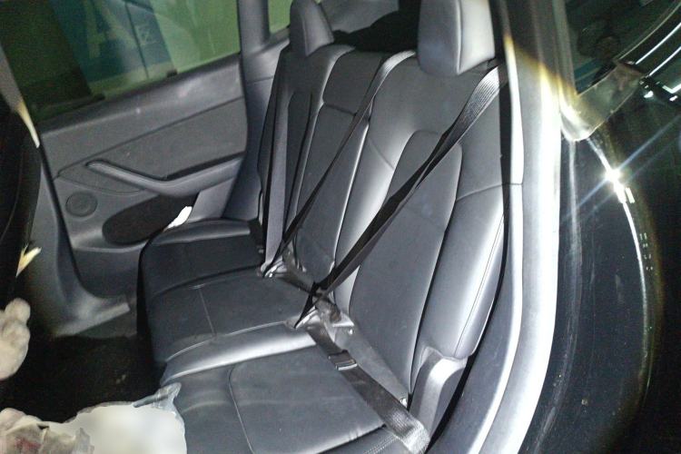 Used Tesla Model Y 2021 Long-Range All-Wheel-Drive Version