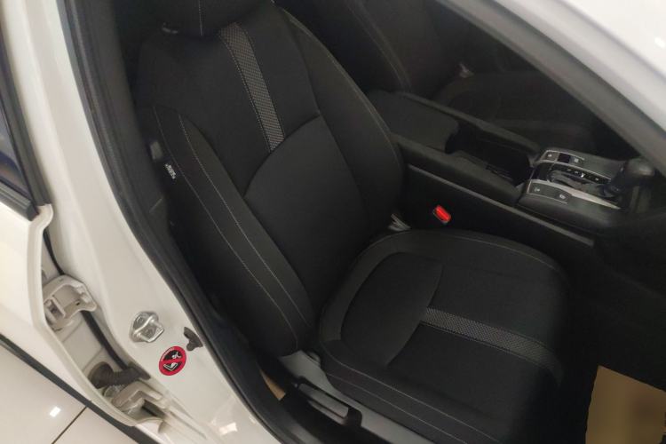 Used Honda Civic 2021 HATCHBACK 220TURBO CVT New Trendsetter Right Front Seat