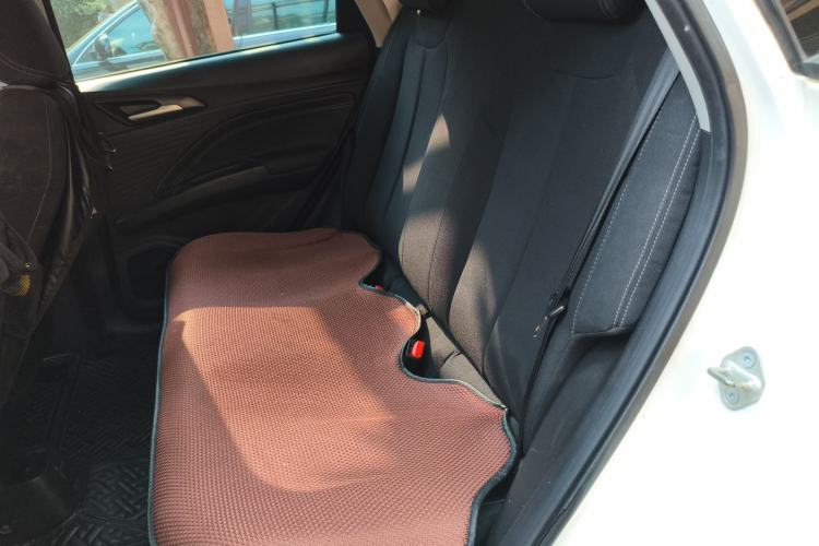 Used NETA V 2021 Standard Range Entertainment Edition Left Rear Seat