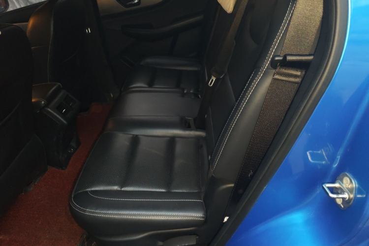 Used Dongfeng Fengon S560 2018 1.8L CVT Elite Model 7 Seats
