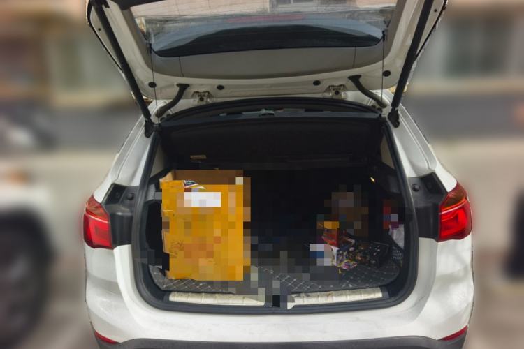 Used BMW X1 2016 sDrive18Li Fashion Model Trunk