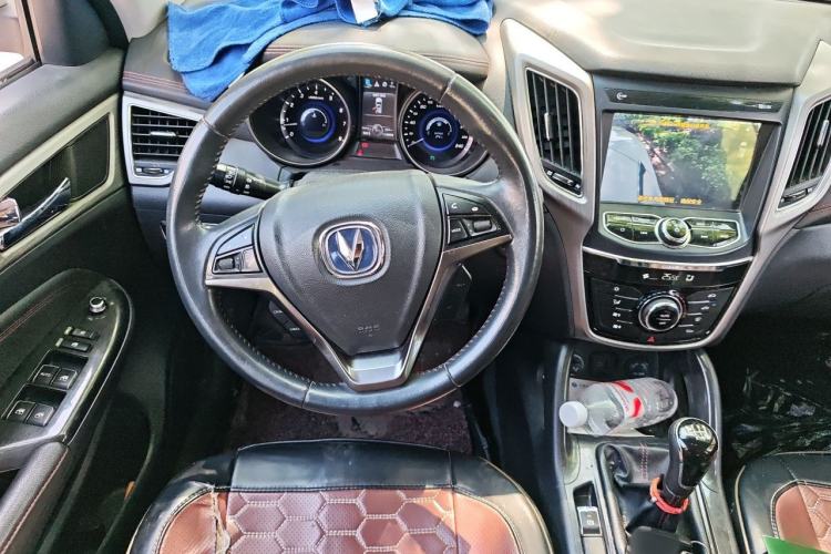 Used CHANGAN CS75 2017 Shangku Edition 1.5T Manual ZhiXiang Model

