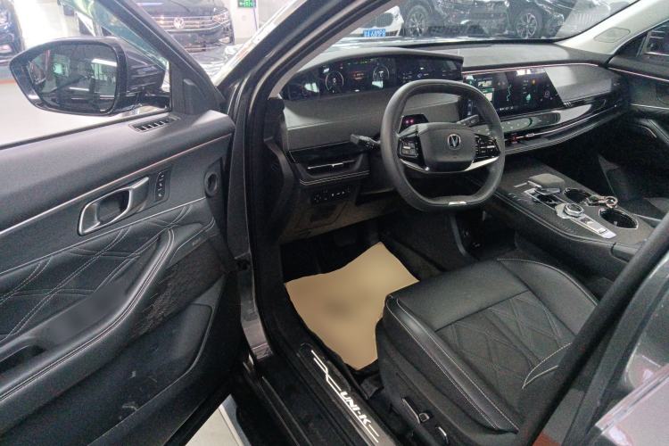 Used CHANGAN UNI-K iDD 2023 Smart Electric iDD 1.5T 135km Smart Leading Model