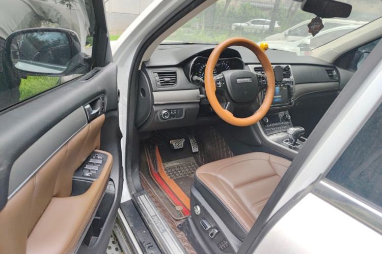 Used Haval H8 2017 2.0T Gasoline 4x4 Smart Enjoyment Version