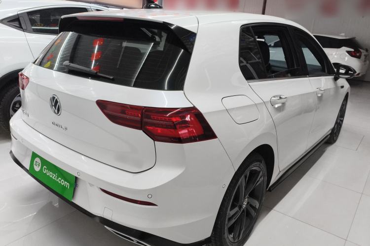 Used Volkswagen Golf 2023 Facelift 280TSI DSG R-Line Lite Rear Right 45 Deg