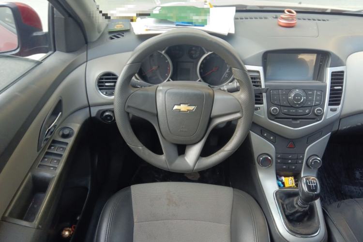 Used Chevrolet Cruze 2013 1.6L SL Sunroof Edition MT
