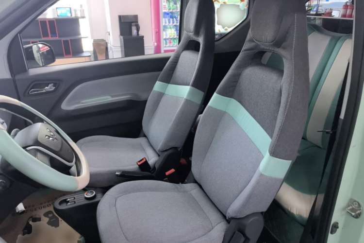 Used Wuling Hongguang MINIEV 2021 Macaron Premium Model – Lithium Iron Phosphate