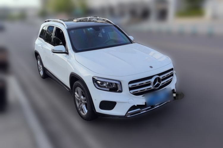 Used Mercedes-Benz GLB 2023 GLB 220 Sport Edition Front Right 45 Deg