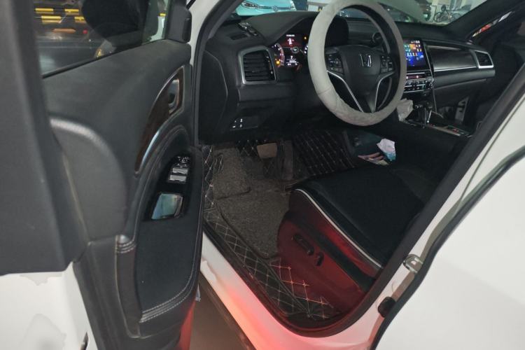 Used Honda UR-V 2017 240TURBO Two-Wheel Drive Luxury Edition China VI
