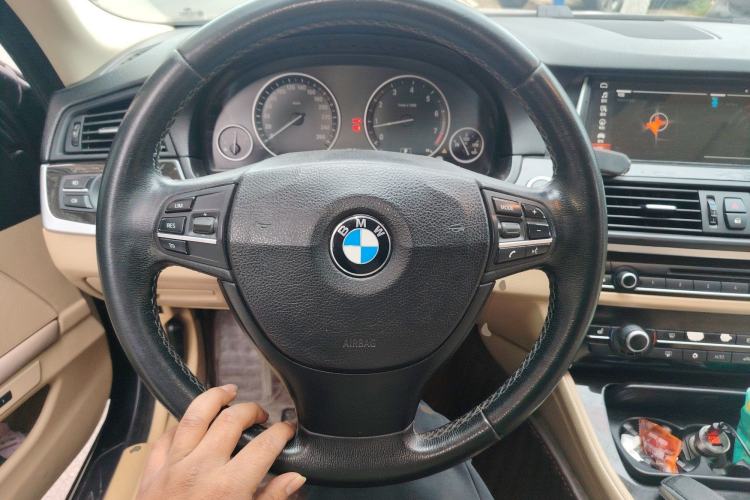 Used BMW 5 Series 2012 523Li Luxury Model
